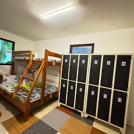Aquaholik Traveler'S Lodge エルニド エクステリア 写真